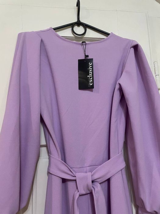 Продам нову жіночу сукню лавандового кольору