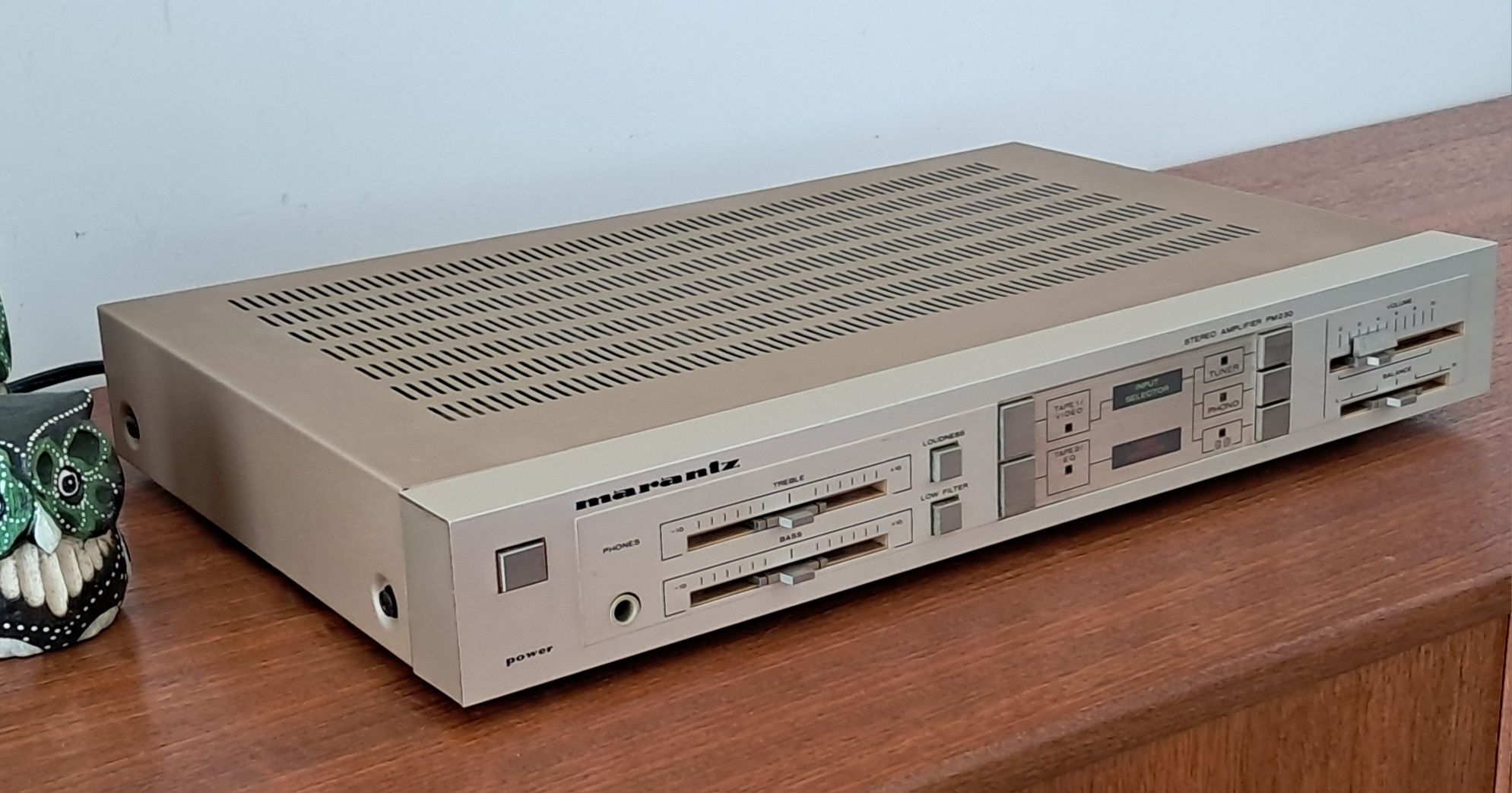 Marantz PM230 - amplificador