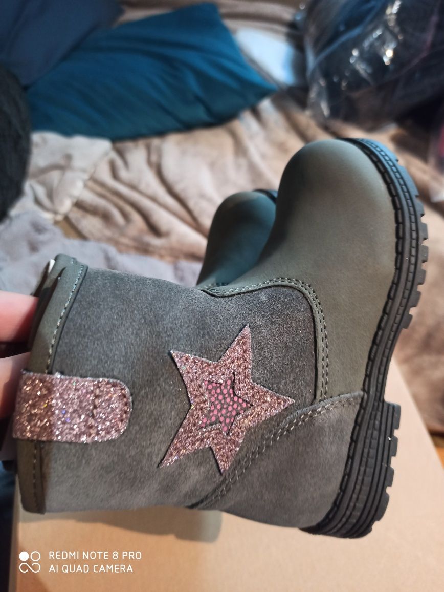 NOWE buty jesienno- zimowe skórzane FRIBOO r. 24 j EMEL MRUGAŁA zimowe