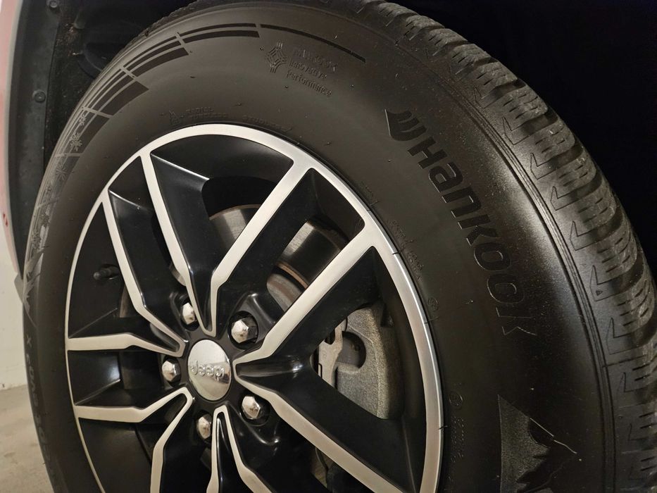 4 Opony zimowe - Komplett 265/60 R18