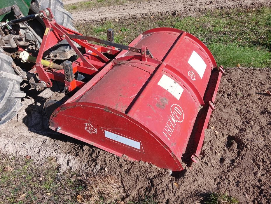 Przekładnia Ostrzeszów do Kosiarki rozdrabniacz sadowniczy 1.8 do c330