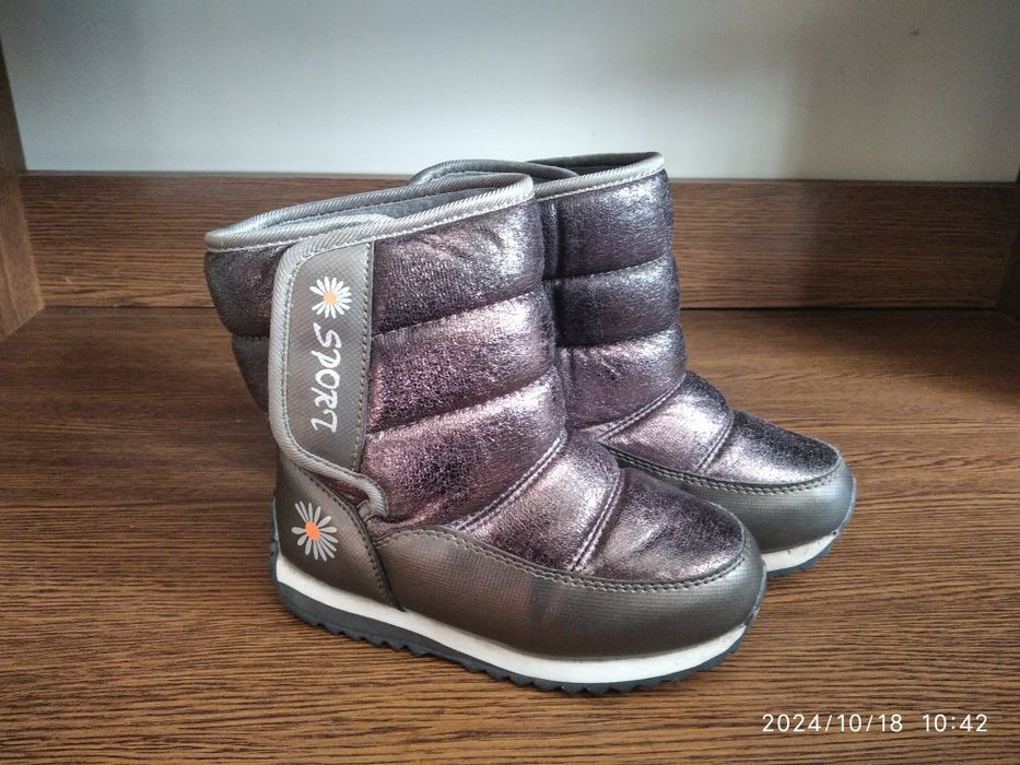 Продам зимові черевики для дівчинки