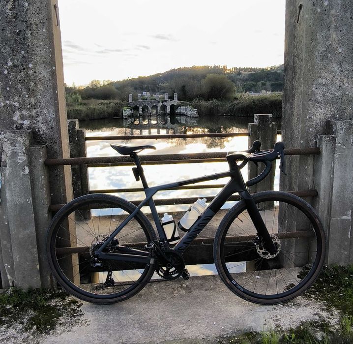 Gravel/Estrada - Canyon Grail CF SL 7 Gen 2