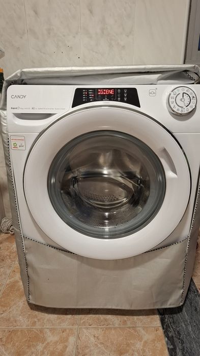 Máquina de Lavar Roupa CANDY 8kg 1400 rpm