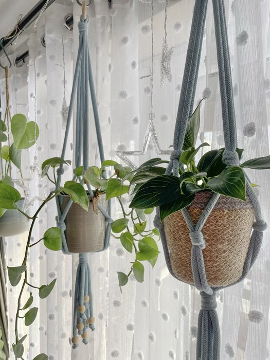 Kwietnik makramowy girlanda korale na kwiatka