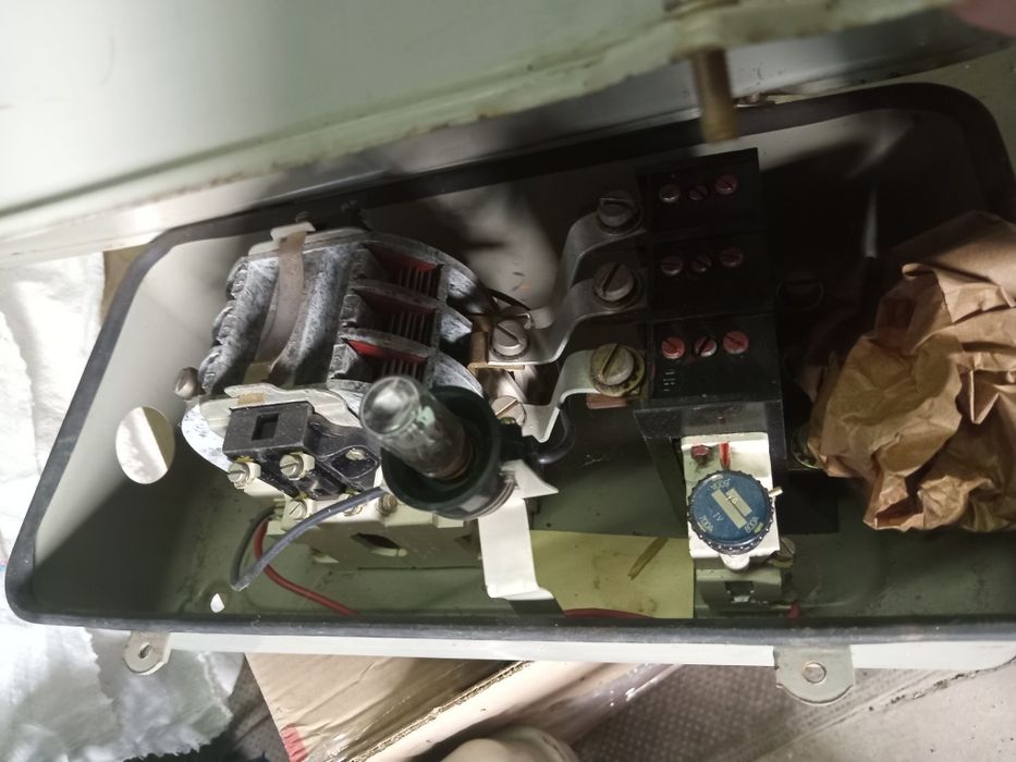 Магнитный контактор