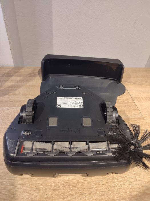 Робот-пилосос Electrolux Pure i9.