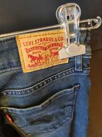 Sodnie jeansy damskie Levis 38
