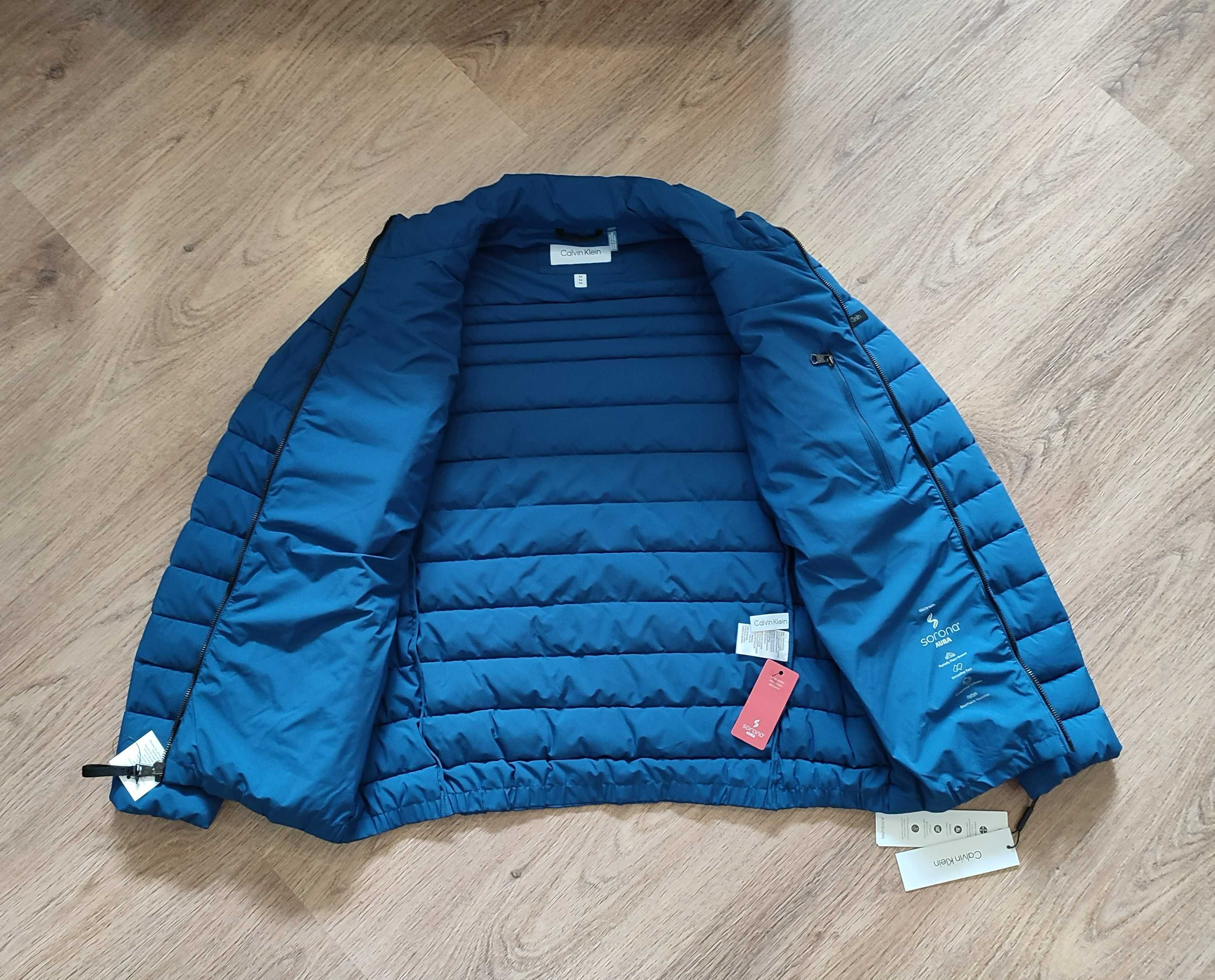 Calvin Klein Lightweight Puffer Водонепроникна куртка розмір M