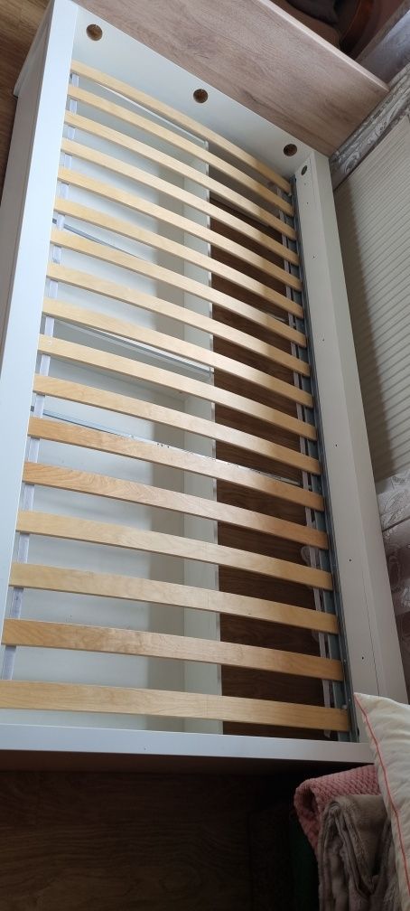 Łóżko Malm Ikea komplet z materacem pojedyncze