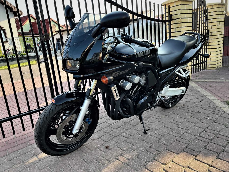 Yamaha FZS600 Fazer