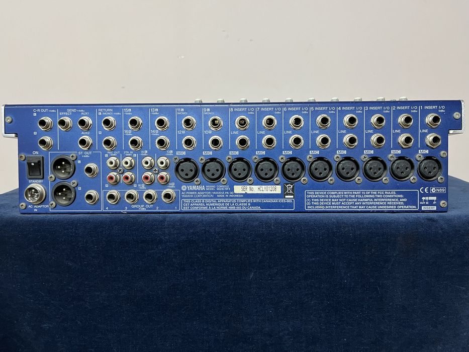 Мікшерський пульт YAMAHA MG16
