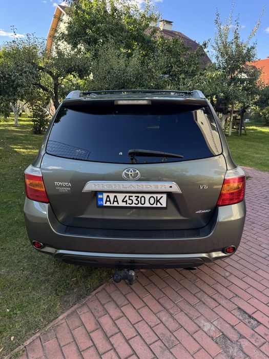 Toyota highlander