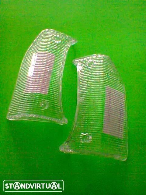 Vidro farolim frente Toyota Hilux LN40 (novos)