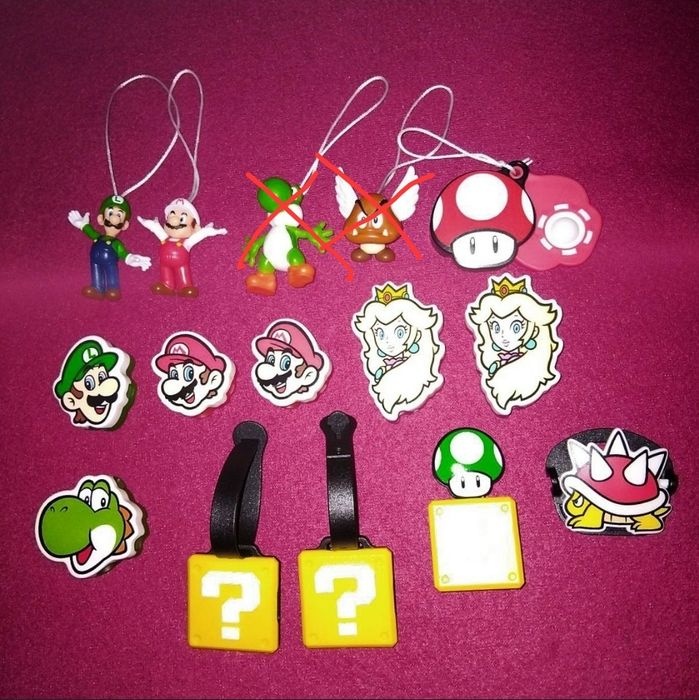 Іграшки Kinder Joy Mario