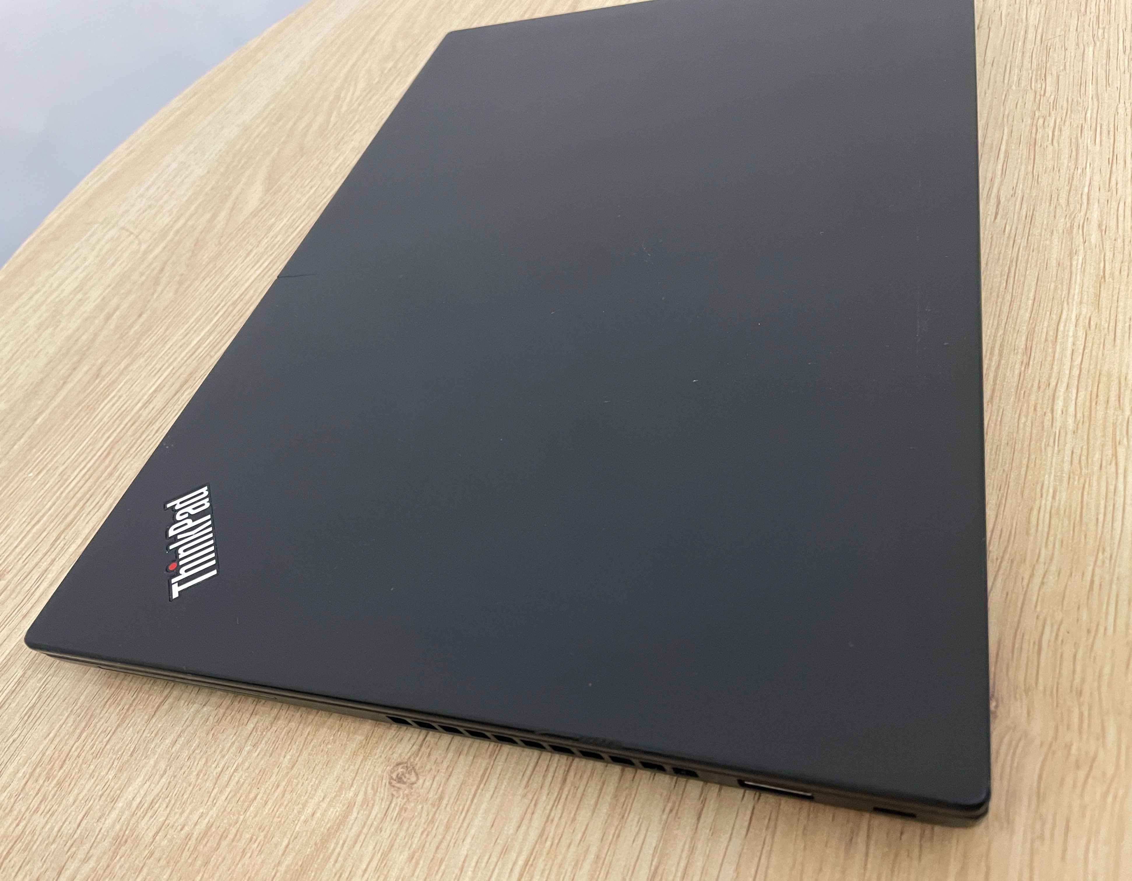 Ноутбук Lenovo T14s Gen 1 Full HD/ i7-10510U /16GB /512GB