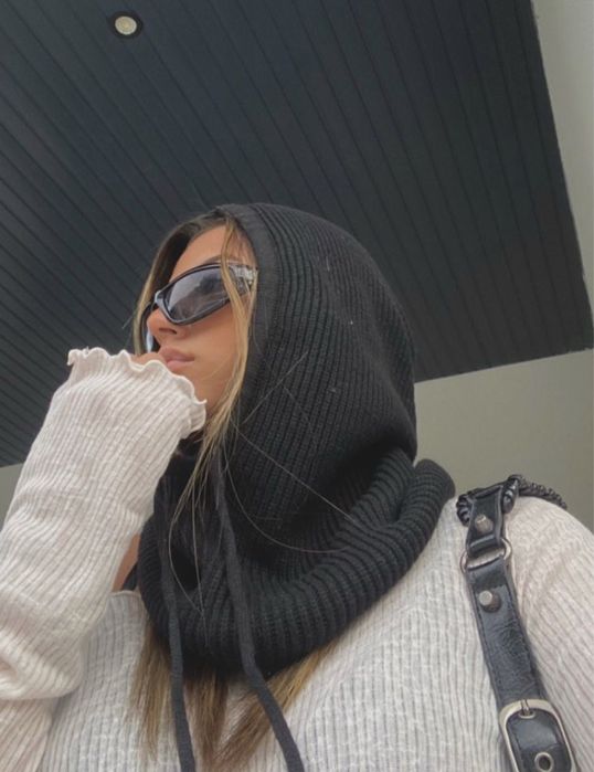 Жіночий теплий капор / шапка-капюшон / вʼязана шапка балаклава