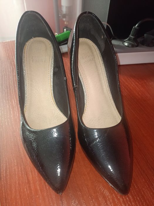 Szpilki Jenny Fakty CCC rozmiar 38