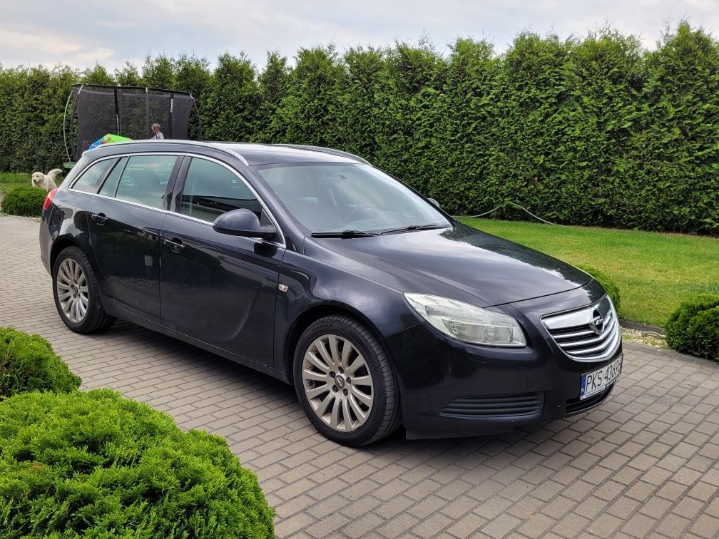 Opel Insignia 2009r kombi 2.0 CDTI diesel 131 koni klima 18 Alu