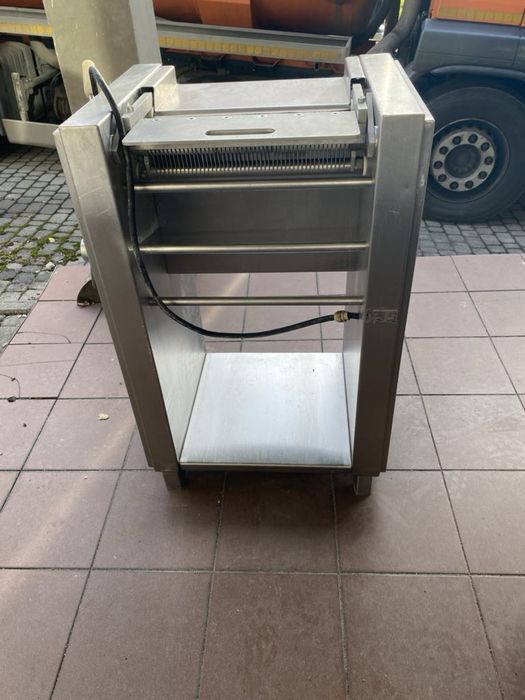 Skórowaczka do mięsa