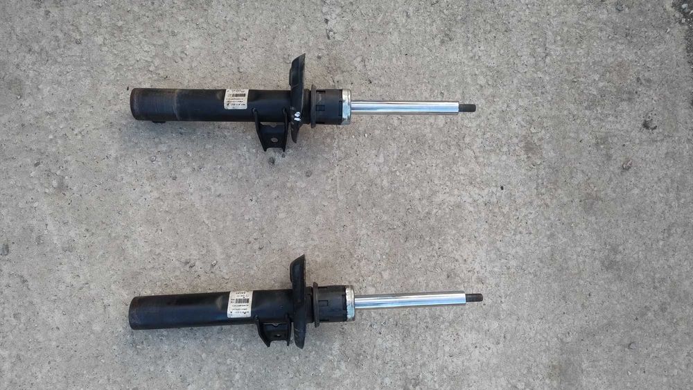 Передні стойки амортизатора Sachs  (Passat NMS)