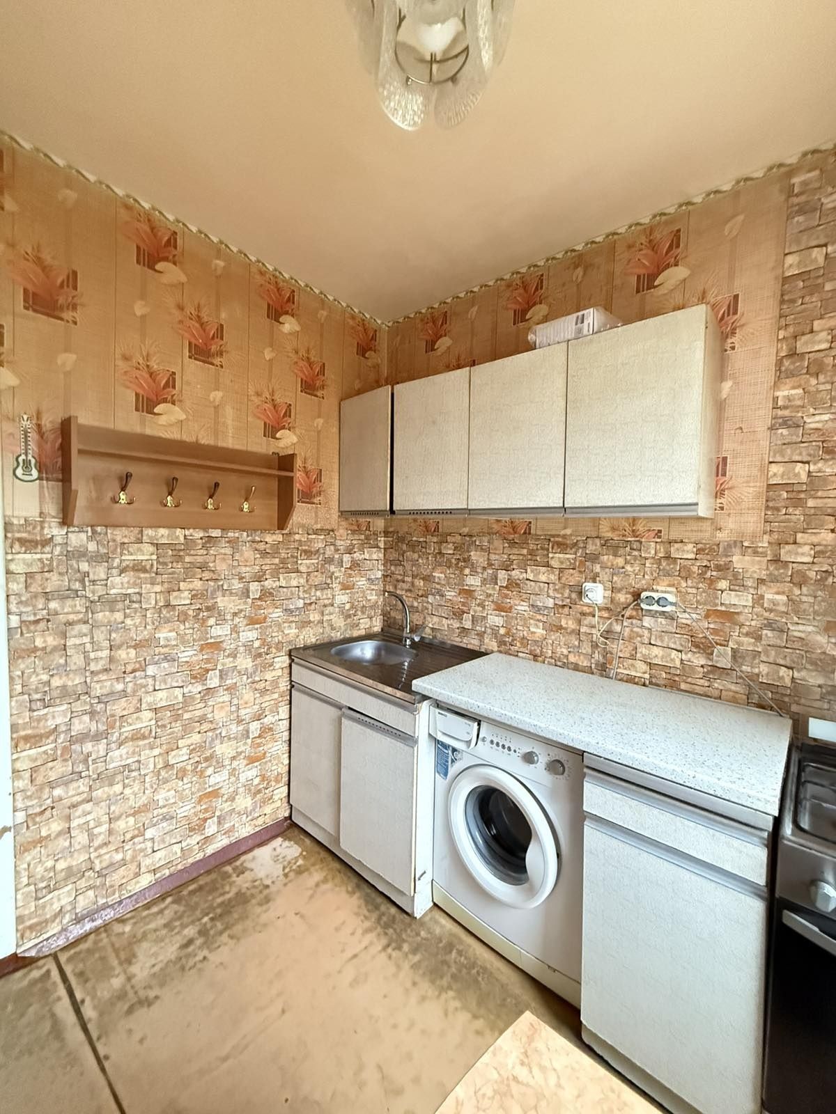 Продам 3к Ковпака (22 школа). ЄВідновлення