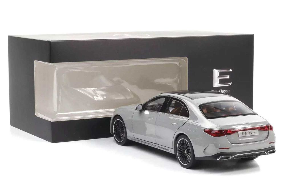 1:18 MERCEDES-BENZ W214 E-Class E-Klasse alpine grey w pudełku dealer