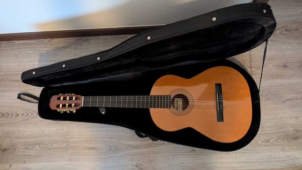 Guitarra Clássica Alhambra P1 Lomba + Capa Rígida — Excelente Estado!