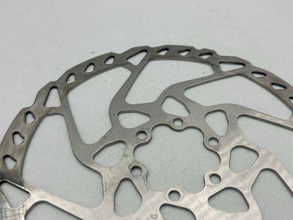 Tarcza hamulcowa shimano sm-rt66-m 180mm