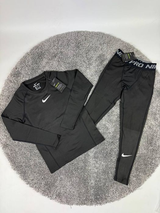 Оригинал Термо білизна від Nike термобелье найк черный мужская костюм