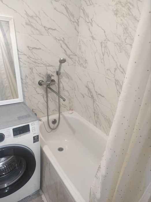 Продам 1 км.из. смарт квартиру Бавария