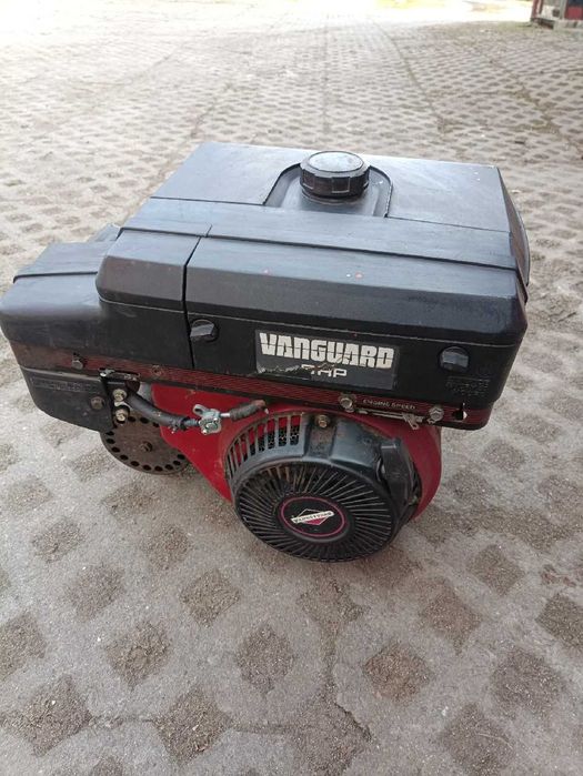 Silnik Briggs&Stratton Vanguard 9hp