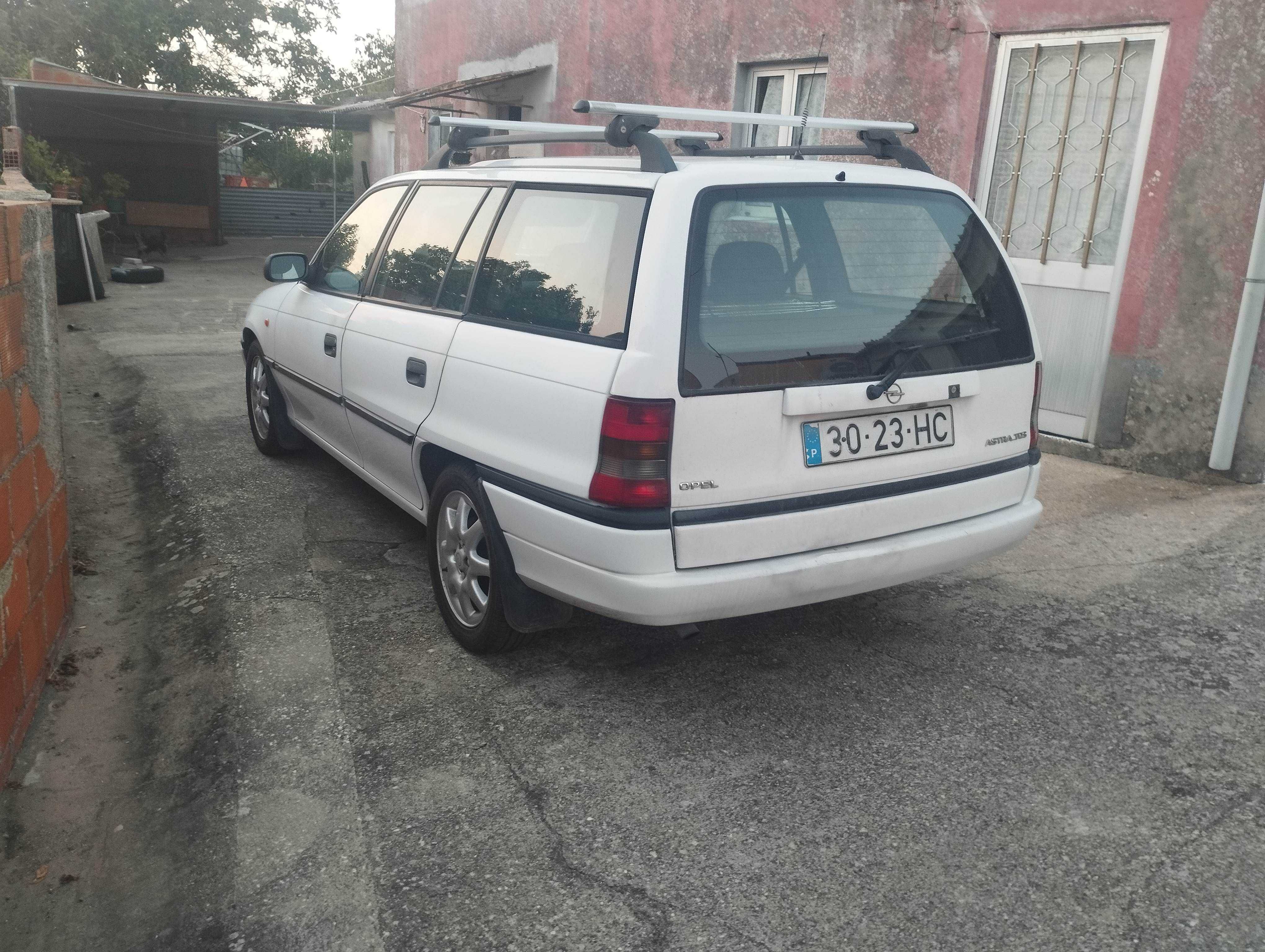 Opel Astra Sport