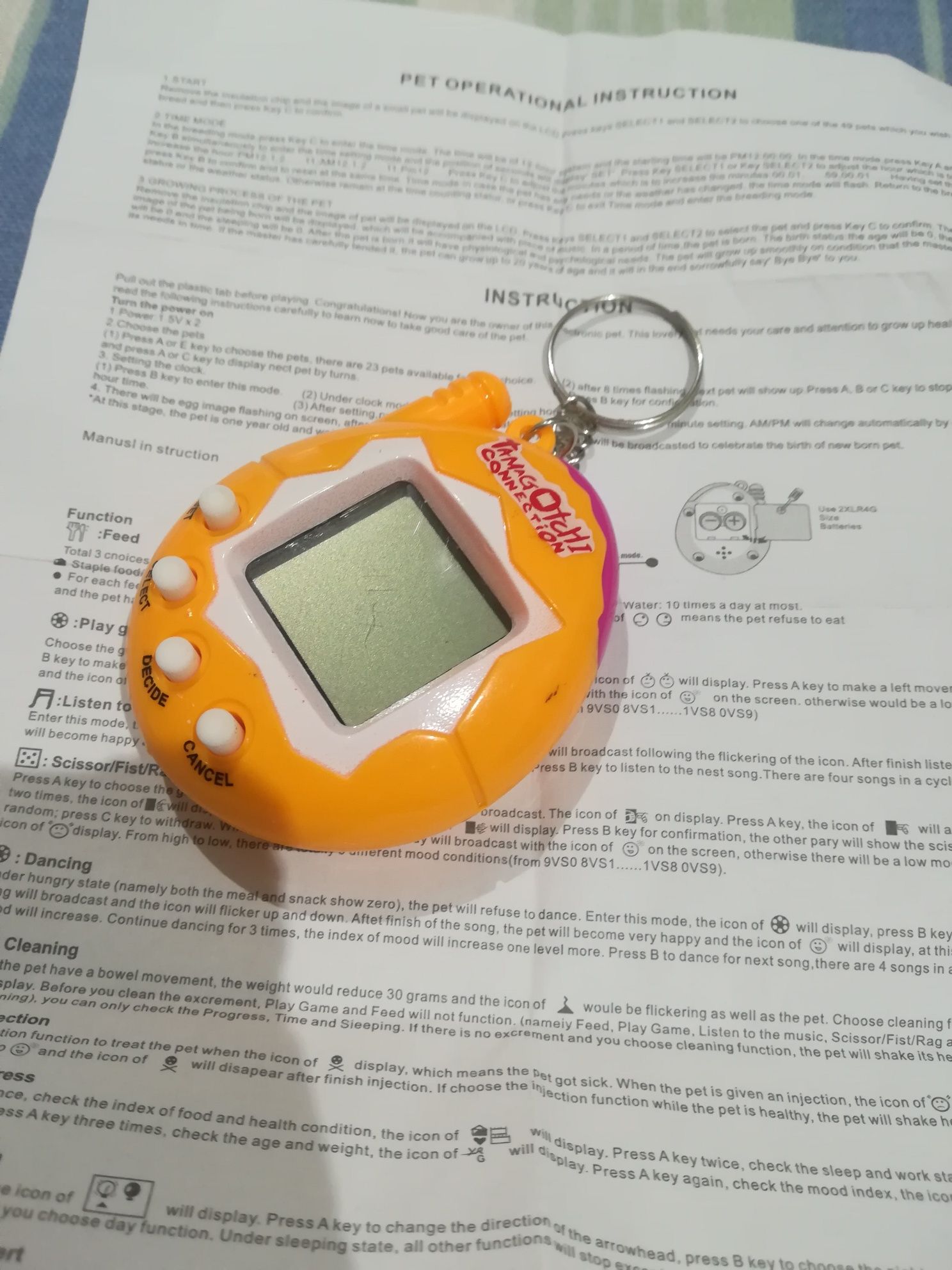 Tamagotchi novo laranja