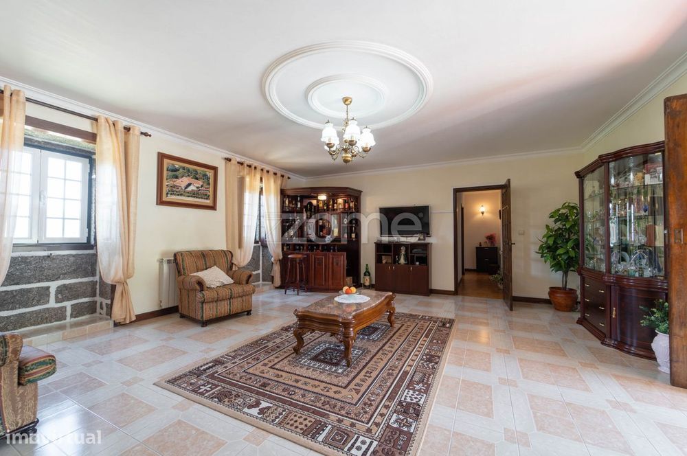 Quinta com terreno de 10 545m2, Beiral do Lima, Ponte-Lima