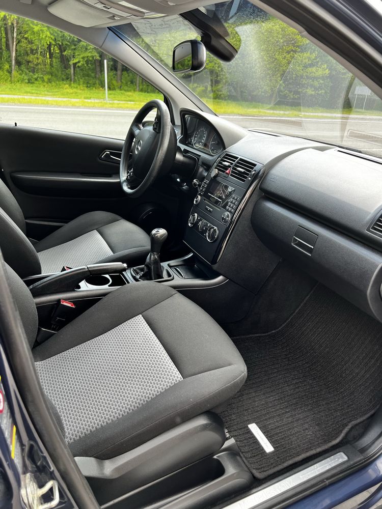 Mercedes A-klass A150 свіжо пригнаний з Німеччини.