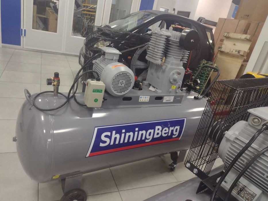 Компрессор поршневой (воздушный) ShiningBerg! Аналог AirCast, Remeza!