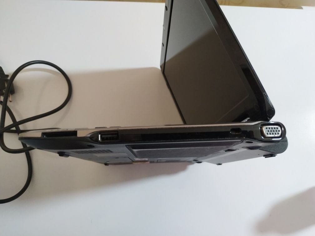 Ноутбук Acer Aspire One ZA3