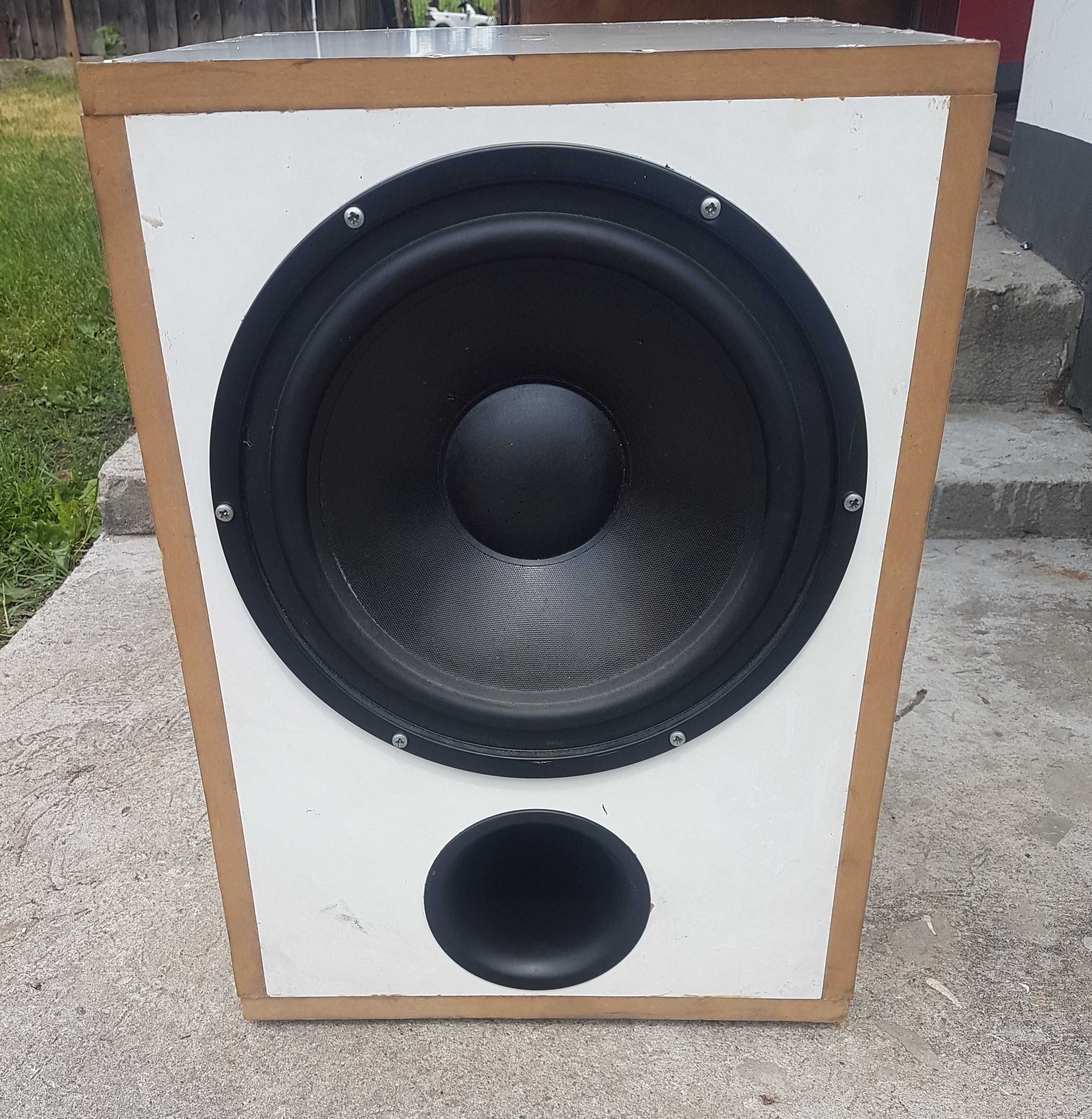 Subwoofer aktywny W.SSTX.12.2.500.4.F.S.MC