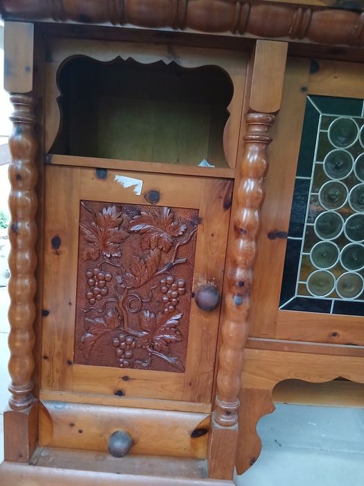 Kredens stół krzesła szafka Stare meble