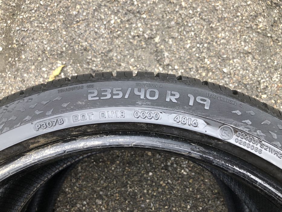 Vredestein Quatrac 235/40 R19