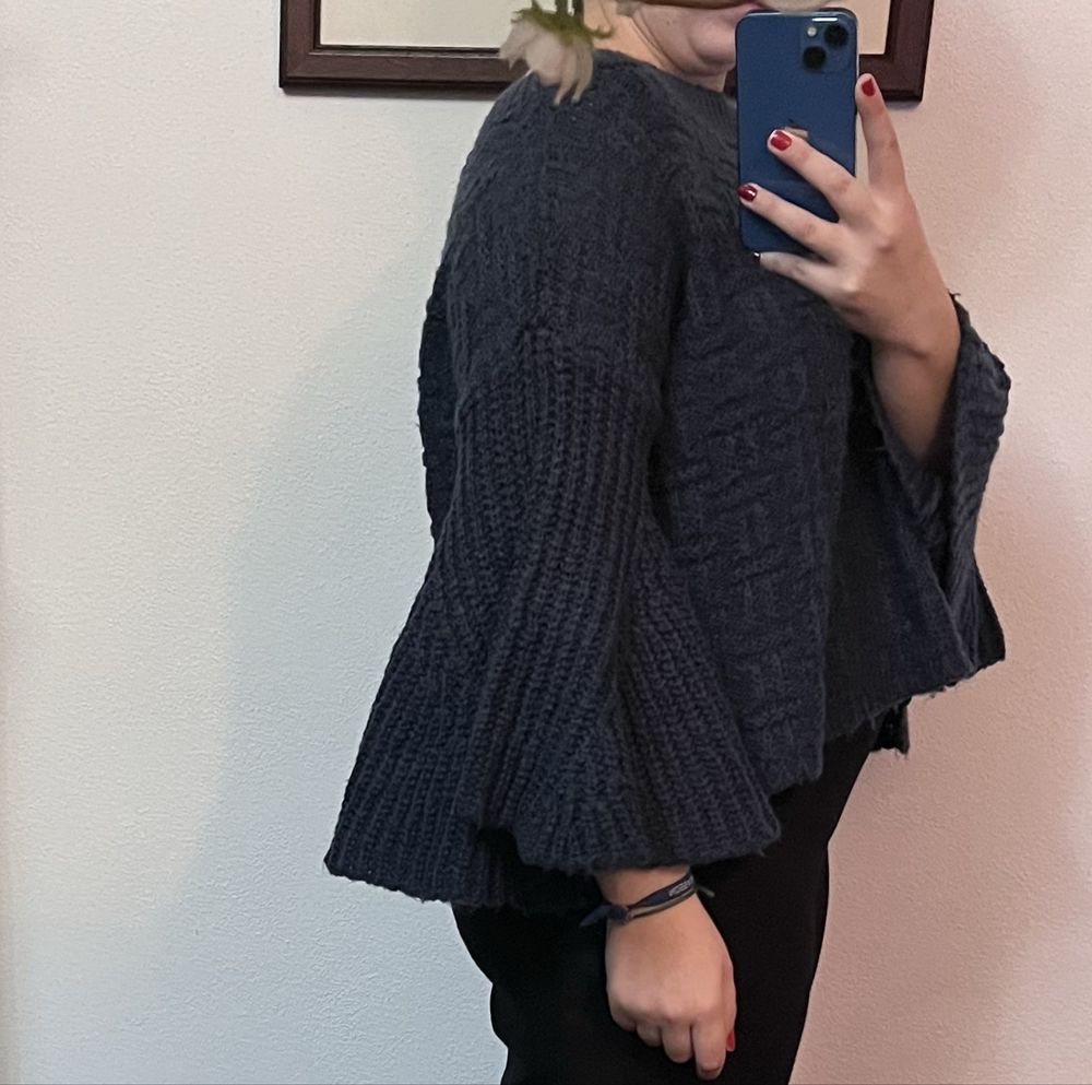 Blusa de malha com manga balão