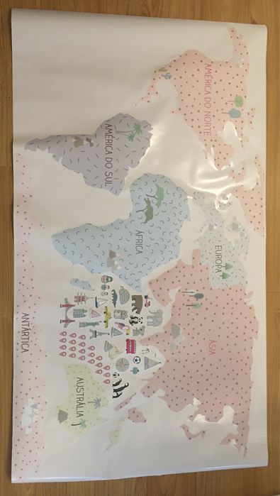 Papel de parede mapa mundo menina