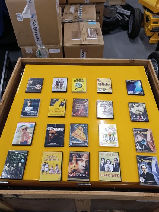 DVDs CDs coleção franceses/inglês/Português/comédia/Romance/Ação