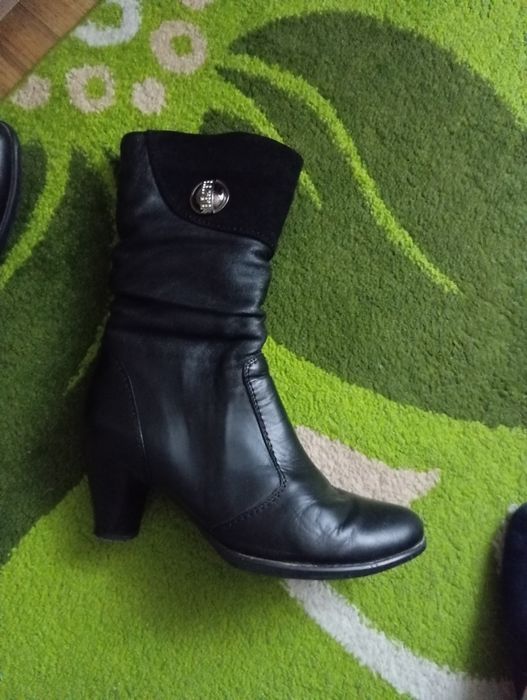 Продам шкіряні зимові ботинки