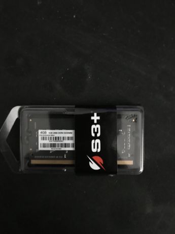 Memória RAM 4GB DDR4