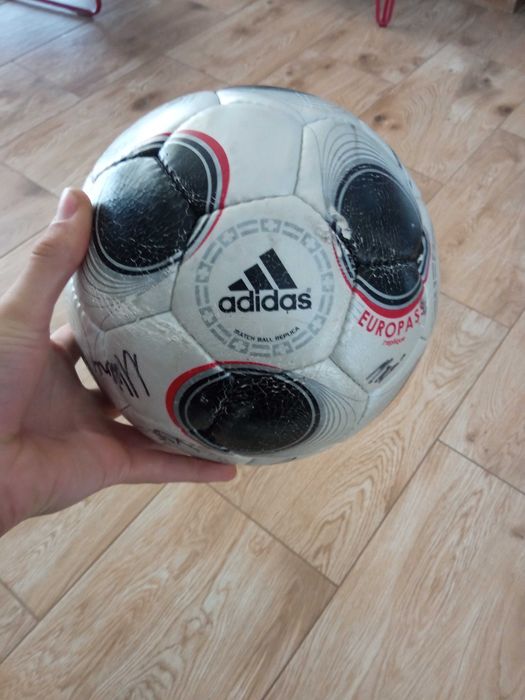 Piłka Adidas Europass 2008
