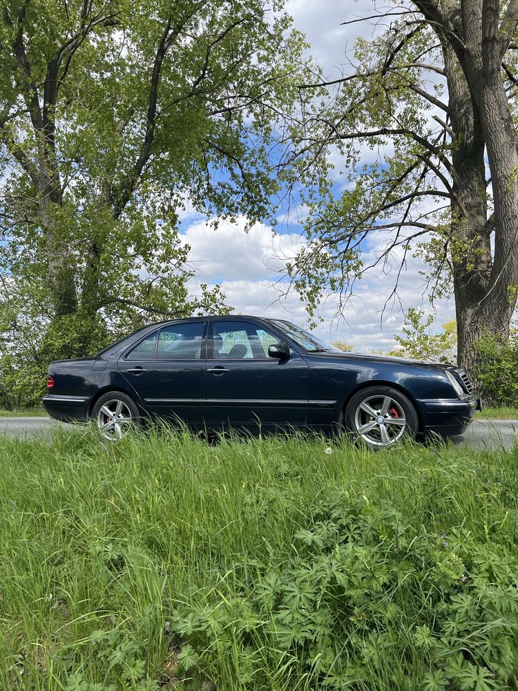 Mercedes  w210 e240