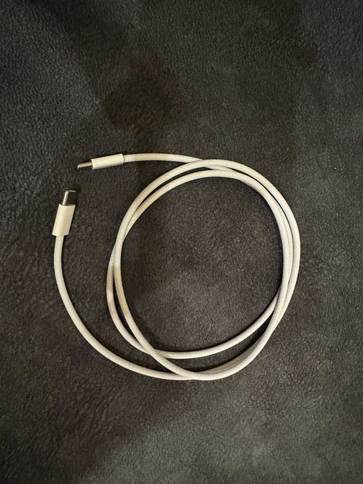 Оригінальний Apple USB-C кабель із комплекту iPhone