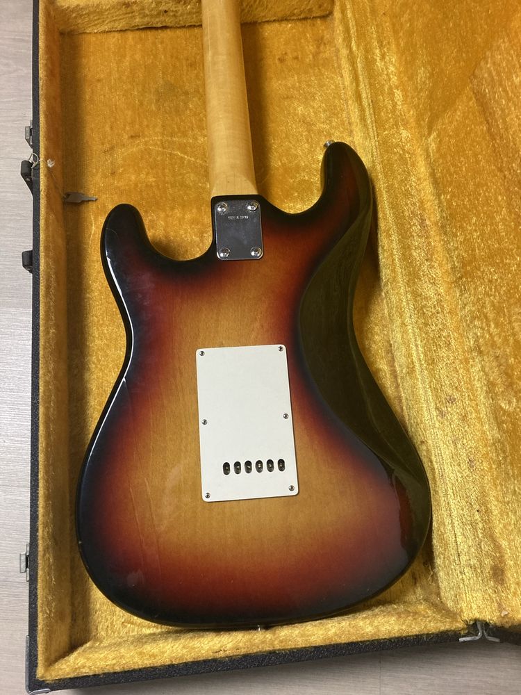 Gitara elektryczna Fresher Sraighter stratocaster MiJ